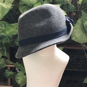 Girl’s Rafaello Bettini wool fedora